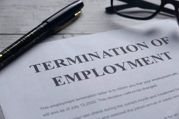 Suivre une formation en contrats de travail : pourquoi et quels en sont les objectifs ?
