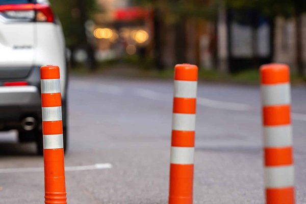 Les bornes escamotables conformes aux normes PMR : l’accessibilité universelle